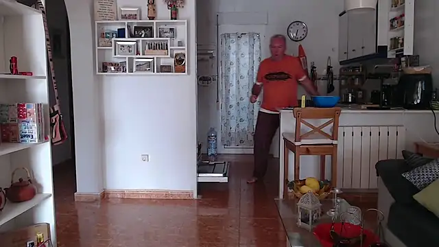 Snapshot of Nudelschwanz chatting on 28, 4, 2026 Nudelschwanz online show from 28, 4, 2026