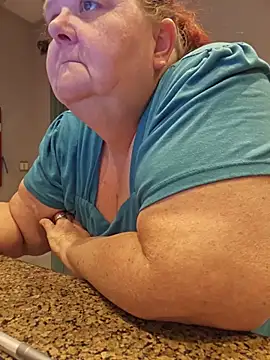 Snapshot of Hornybbw1978 chatting on 19, 6, 2026 Hornybbw1978 online show from 19, 6, 2026
