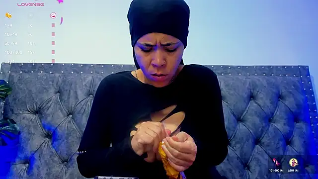 Snapshot of Dounia_nagi chatting on 12, 2, 2025 Dounia nagi online show from 12, 2, 2025