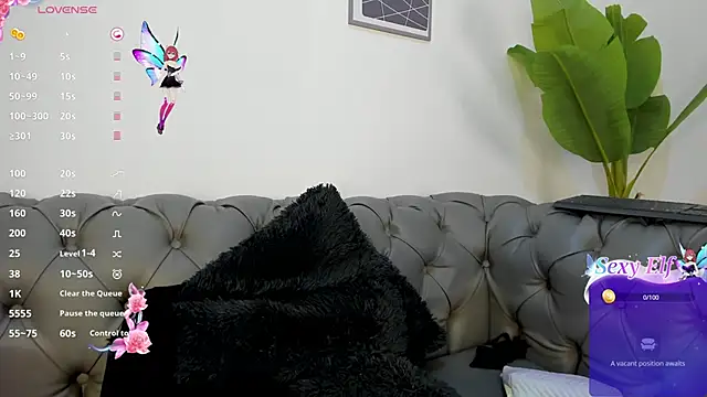 Snapshot of Dounia_nagi chatting on 9, 3, 2025 Dounia nagi online show from 9, 3, 2025