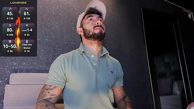 Snapshot of MarkWalker__ chatting on 1, 2, 2026 MarkWalker online show from 1, 2, 2026