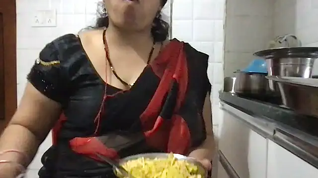 Snapshot of Riyasingh9 chatting on 1, 2, 2025 Riyasingh9 online show from 1, 2, 2025