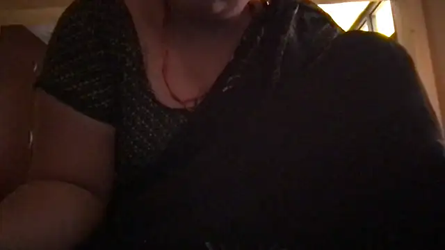 Snapshot of Riyasingh9 chatting on 12, 9, 2025 Riyasingh9 online show from 12, 9, 2025