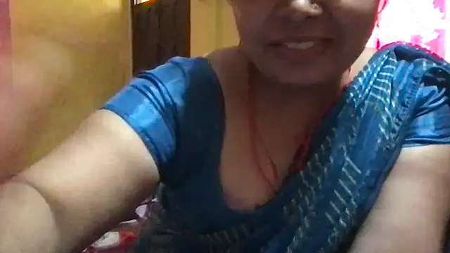 Snapshot of Riyasingh9 chatting on 19, 9, 2025 Riyasingh9 online show from 19, 9, 2025