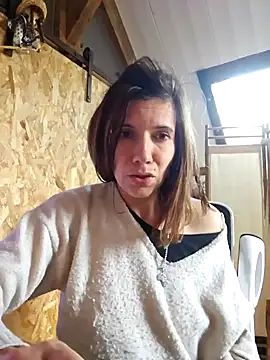 Lina lou4 online show from 1, 3, 2025