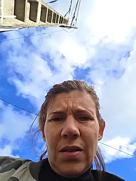 Lina lou4 online show from 7, 2, 2026