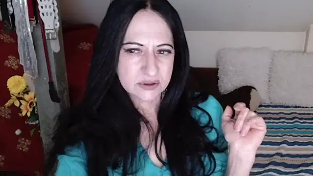 Snapshot of DebraMilf chatting on 25, 5, 2026 DebraMilf online show from 25, 5, 2026