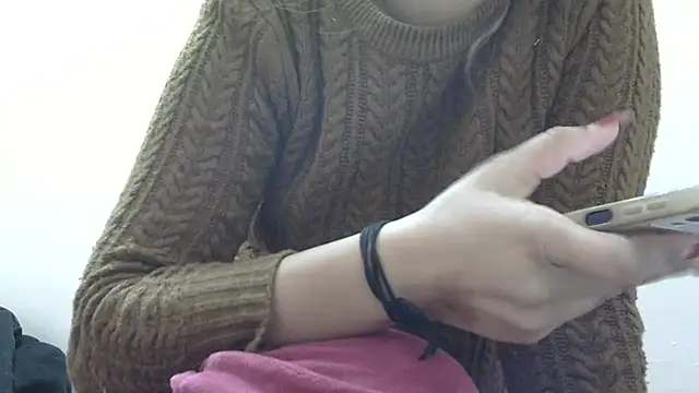 lovelydesi21 online show from 18, 1, 2026