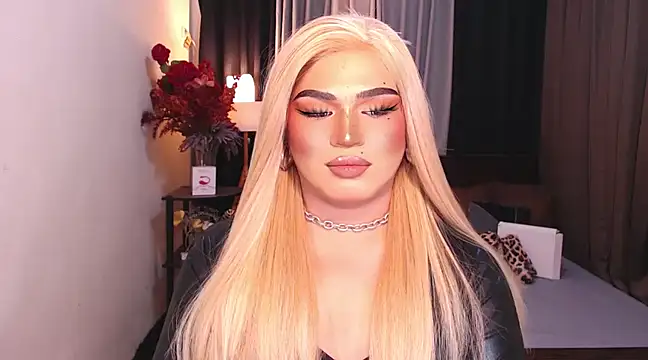 Snapshot of Bitch_Fowler69 chatting on 23, 12, 2024 Bitch Fowler69 online show from 23, 12, 2024