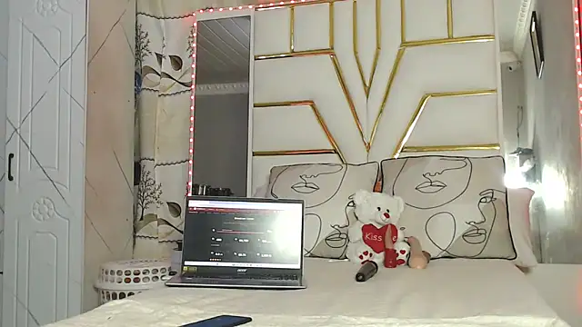 SexyyNana online show from 4, 11, 2025