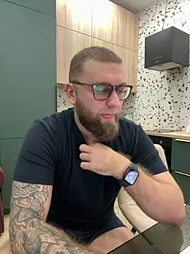 Bear bear  online show from 27, 2, 2025