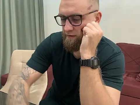 Bear bear  online show from 14, 3, 2025