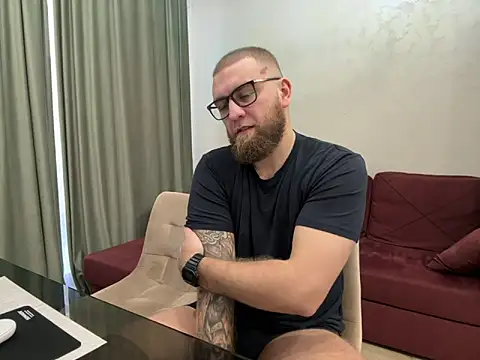 Bear bear  online show from 15, 3, 2025