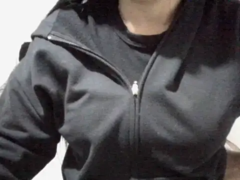 Snapshot of RAYA_1 chatting on 9, 10, 2025 RAYA 1 online show from 9, 10, 2025