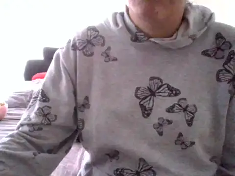 Snapshot of RAYA_1 chatting on 12, 10, 2025 RAYA 1 online show from 12, 10, 2025