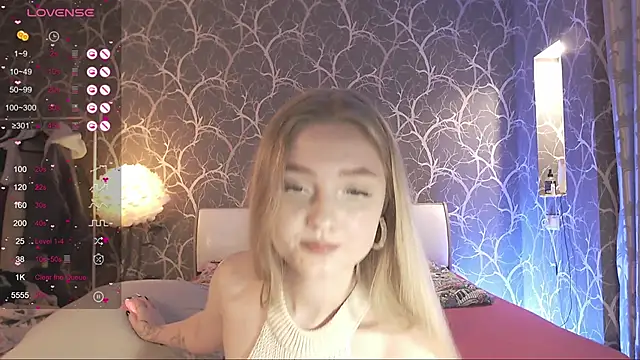 Snapshot of MiaMiaMeow chatting on 21, 11, 2025 MiaMiaMeow online show from 21, 11, 2025