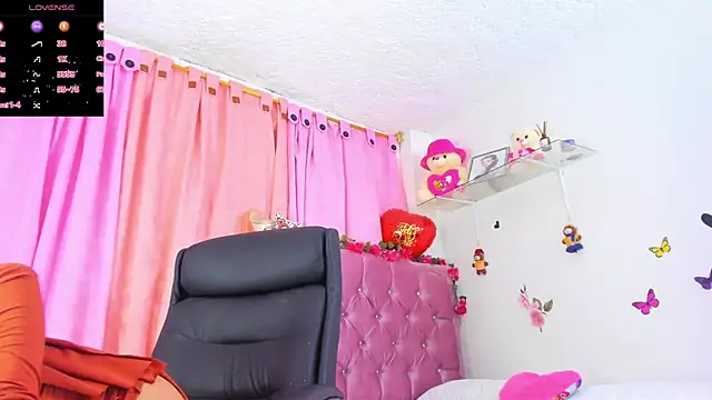 azahara nagi online show from 22, 4, 2026