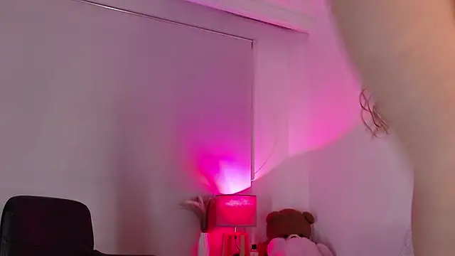 Coffee Dreams online show from 2, 12, 2025