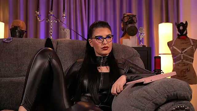 Snapshot of kelly_kent chatting on 13, 1, 2025 kelly kent online show from 13, 1, 2025