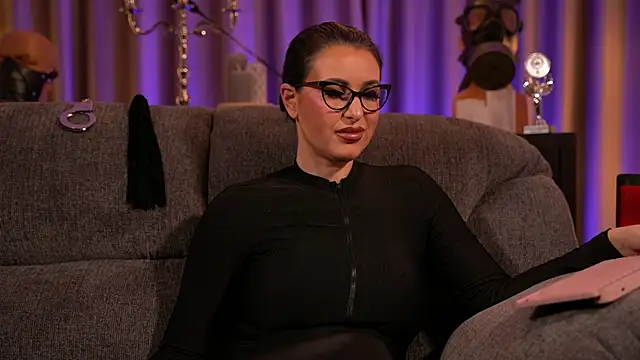Snapshot of kelly_kent chatting on 24, 1, 2025 kelly kent online show from 24, 1, 2025