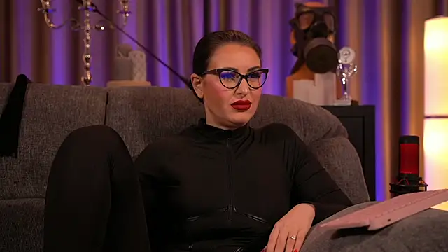 Snapshot of kelly_kent chatting on 31, 1, 2025 kelly kent online show from 31, 1, 2025