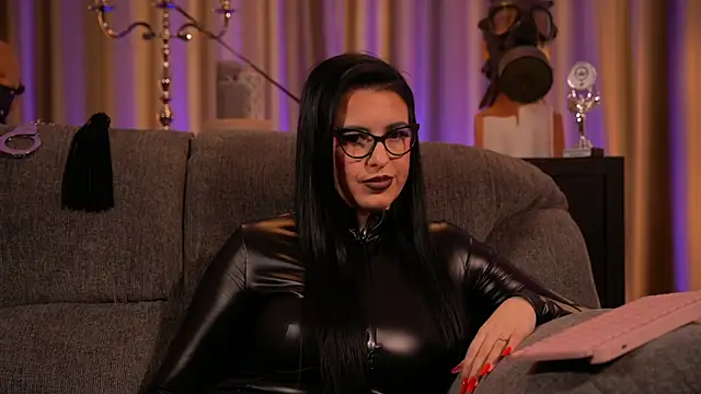 Snapshot of kelly_kent chatting on 23, 2, 2025 kelly kent online show from 23, 2, 2025