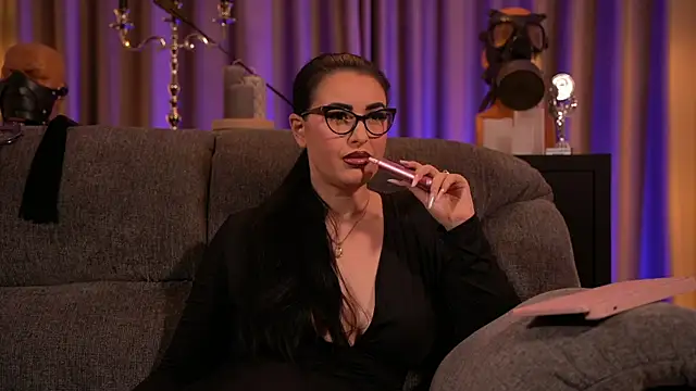 Snapshot of kelly_kent chatting on 23, 3, 2025 kelly kent online show from 23, 3, 2025