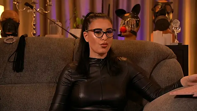 kelly kent online show from 21, 11, 2025