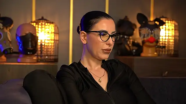 Snapshot of kelly_kent chatting on 20, 5, 2026 kelly kent online show from 20, 5, 2026