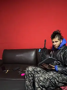 Snapshot of Master_rudeboy chatting on 28, 9, 2025 Master rudeboy online show from 28, 9, 2025