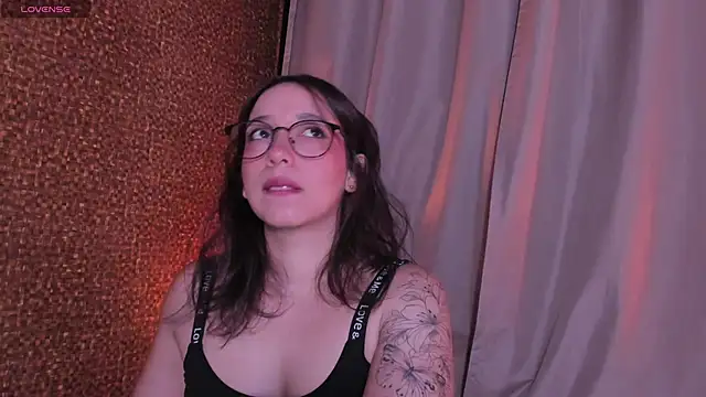 Apartment28 online show from 23, 5, 2026