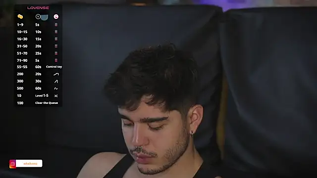 Arkaikomz online show from 19, 1, 2025