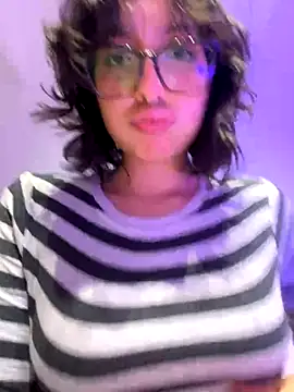 Snapshot of aurora_xoxo chatting on 2, 12, 2024 aurora xoxo online show from 2, 12, 2024