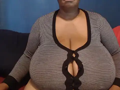 CUTEFIRMMELONSS online show from 16, 2, 2025