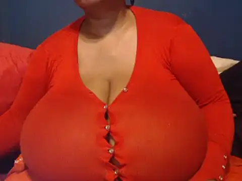 CUTEFIRMMELONSS online show from 1, 3, 2025