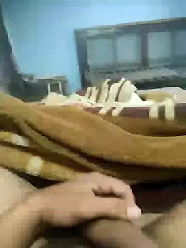 Snapshot of Deshilund9 chatting on 7, 12, 2024 Deshilund9 online show from 7, 12, 2024