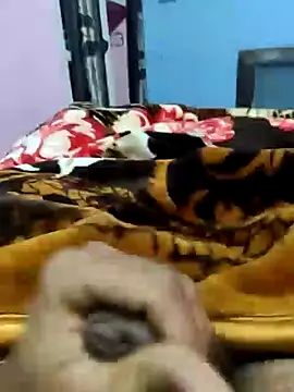 Snapshot of Deshilund9 chatting on 2, 1, 2025 Deshilund9 online show from 2, 1, 2025