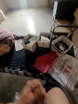 Snapshot of Deshilund9 chatting on 19, 2, 2025 Deshilund9 online show from 19, 2, 2025