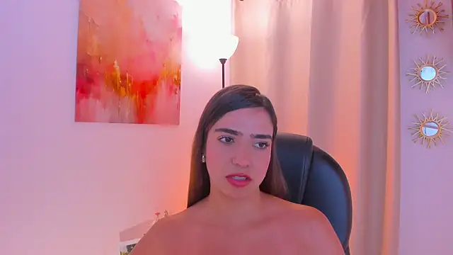 MariamRivera  online show from 26, 2, 2026