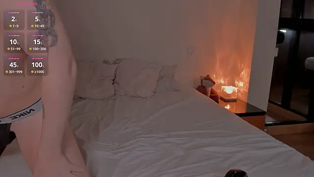 Snapshot of Rob_and_Ethan chatting on 10, 2, 2025 Rob and Ethan online show from 10, 2, 2025