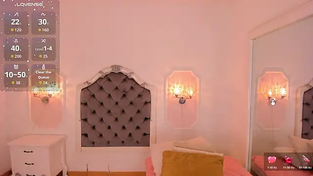 Valentina Ross  online show from 14, 4, 2026