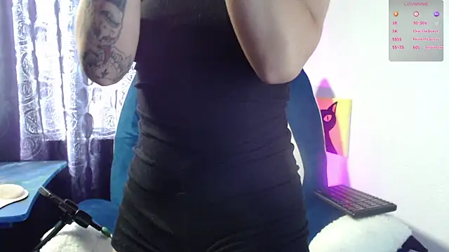 Snapshot of it_l chatting on 25, 5, 2026 it l online show from 25, 5, 2026
