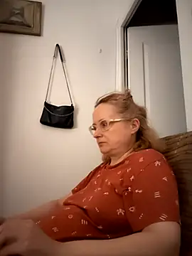 Snapshot of She-devilx chatting on 26, 6, 2026 She-devilx online show from 26, 6, 2026