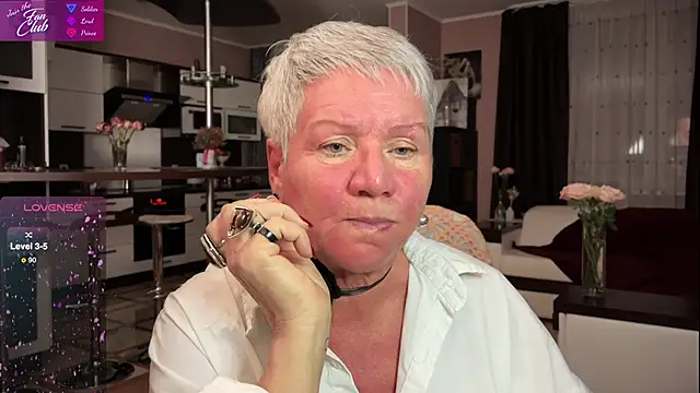 roxana brooks online show from 6, 3, 2025