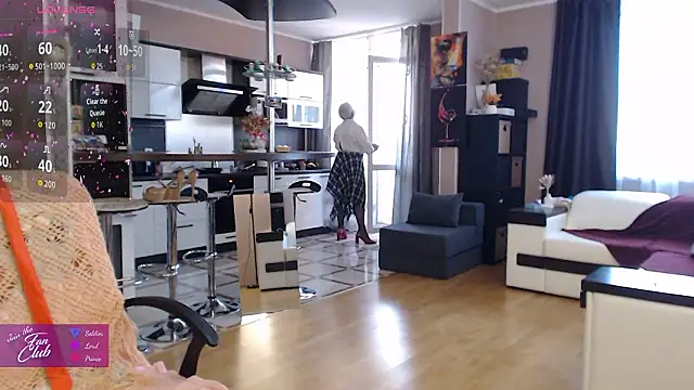 Snapshot of roxana_brooks chatting on 18, 2, 2026 roxana brooks online show from 18, 2, 2026