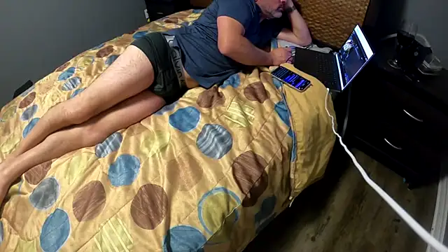 spankme1976 online show from 2, 4, 2026