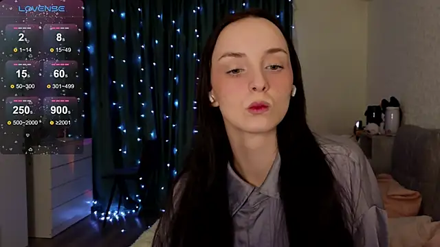 Snapshot of Silver_rains chatting on 3, 3, 2025 Silver rains online show from 3, 3, 2025