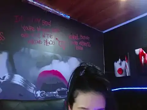 VALERY MEER online show from 12, 12, 2024