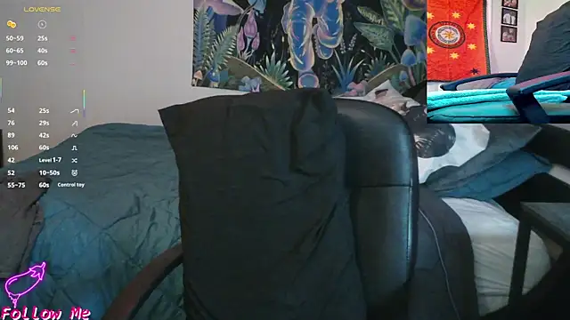 Snapshot of XxBobbyDigitalxX chatting on 8, 9, 2025 XxBobbyDigitalxX online show from 8, 9, 2025