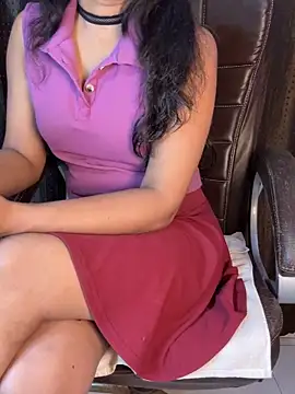 Snapshot of SCHOOL_Girl_0 chatting on 8, 3, 2025 SCHOOL Girl 0 online show from 8, 3, 2025